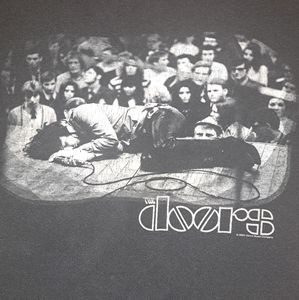THE DOORS - VINTAGE TShirt- Jim Morrison/People Are Strange Lyrics